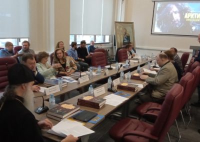 В рамках круглого стола «Арктика — пути развития» прошла презентация проекта «Неизвестные герои Севера»