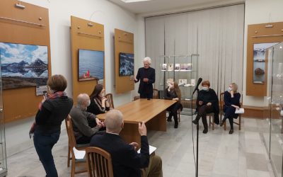 8 декабря 2021 г., в Парчовом зале Библиотеке иностранной литературы состоялось открытие выставки книг, посвященных освоению Арктики.