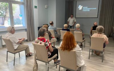 Показы в центрах «Московское долголетие»  в сентябре